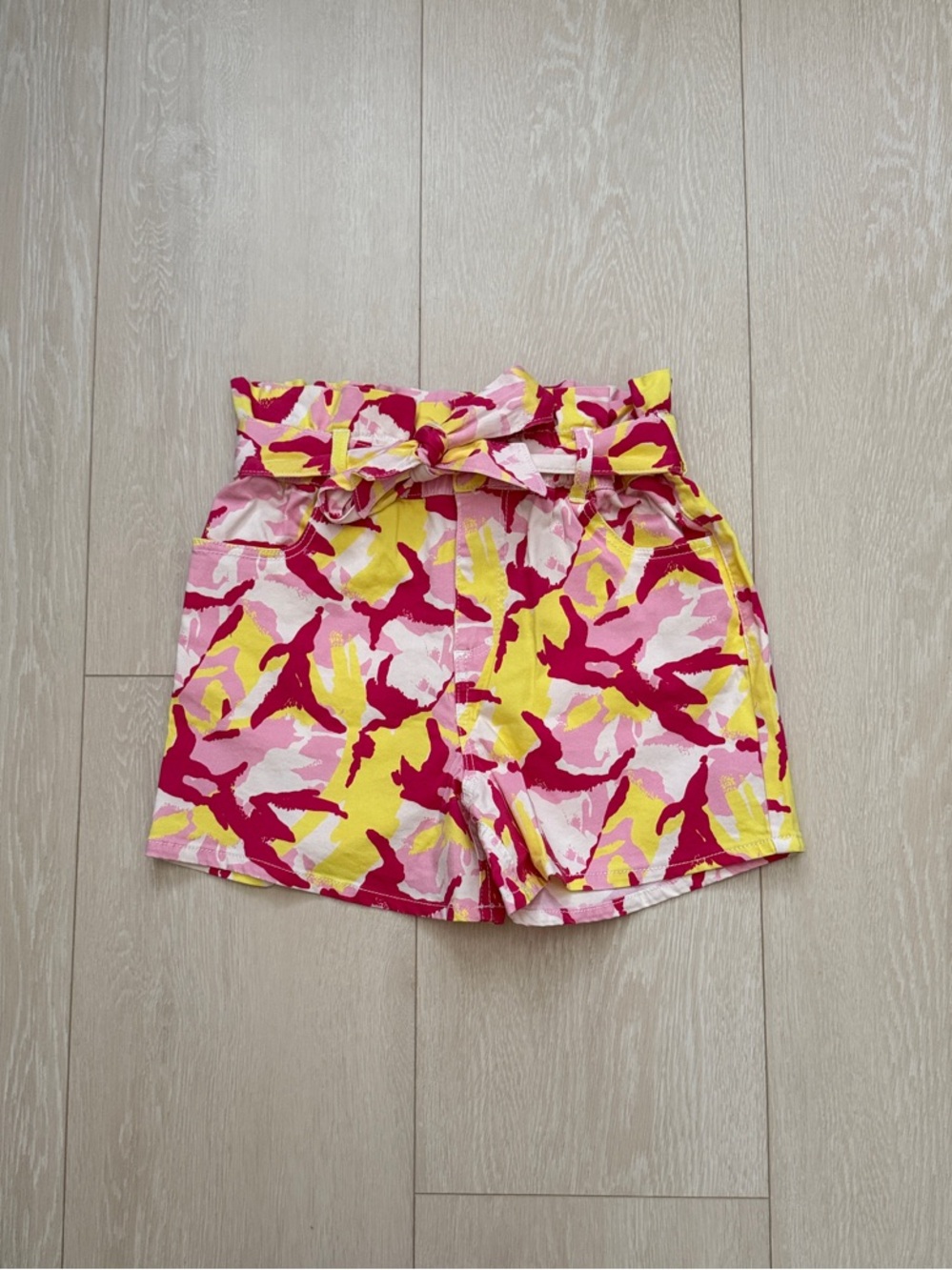 Sanctuary High-Waist Paperbag Shorts in Pink, Yellow & White Floral Camouflage